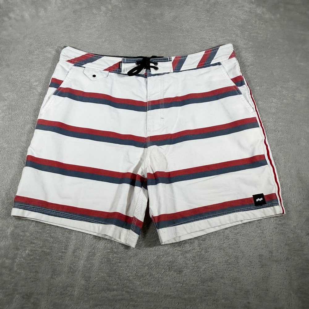Banks Journal Board Shorts Mens 34 White Red Stripe Lined 6" Swim Surf‎ Vacation